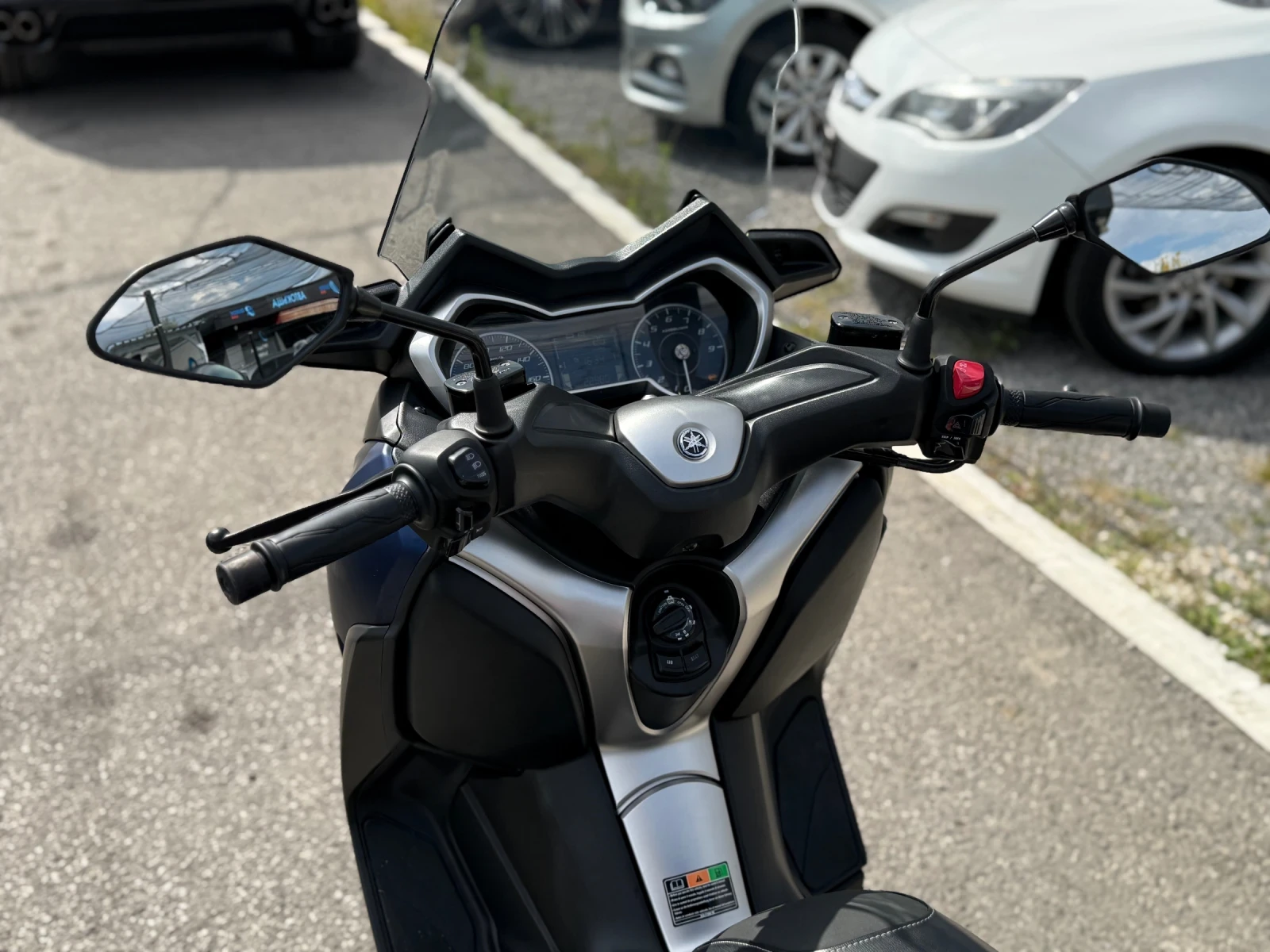 Yamaha X-max * 300* ABS* TCS* LED - изображение 7