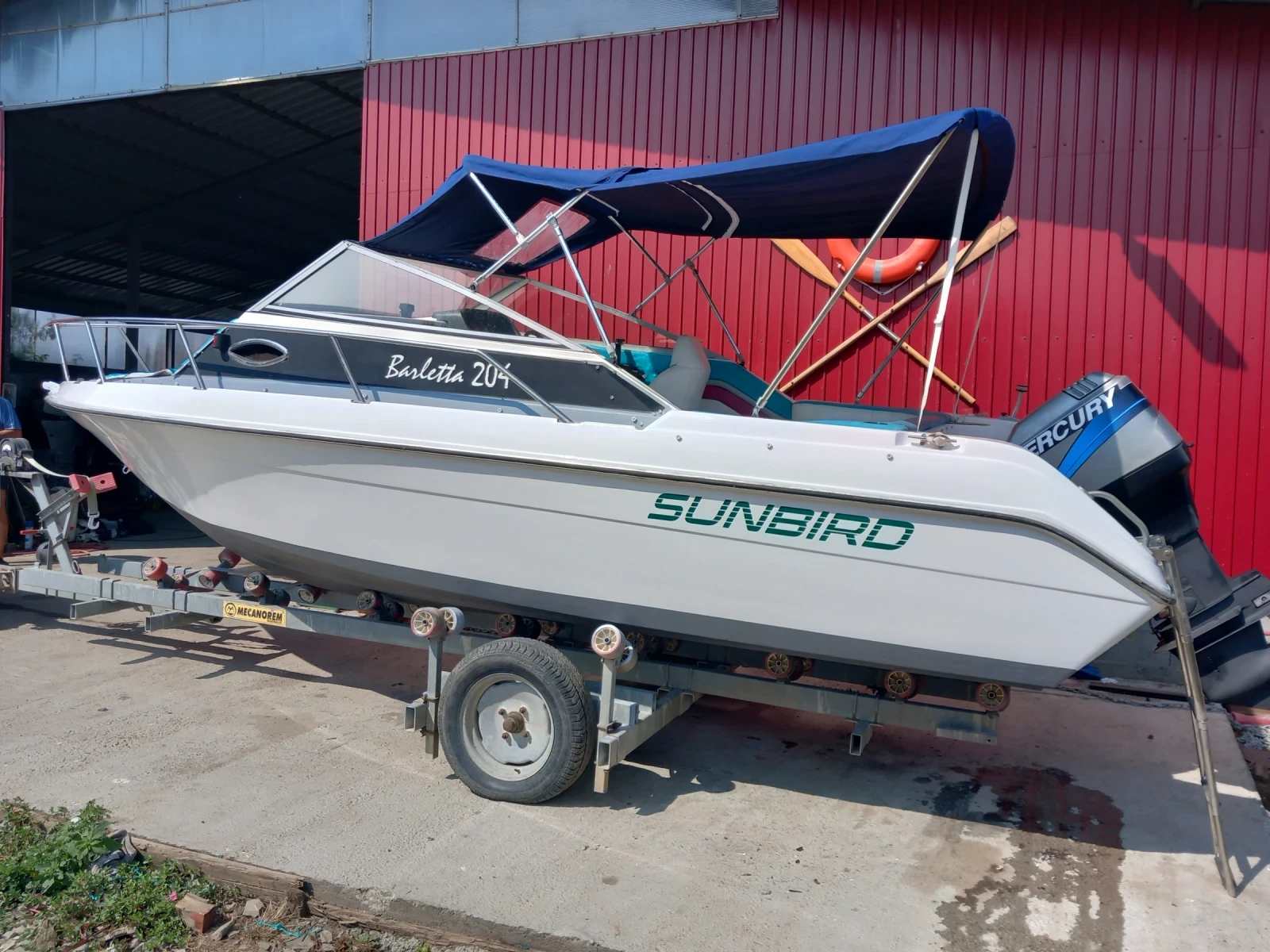 Моторна яхта Sunbird Barletta 204 - изображение 3