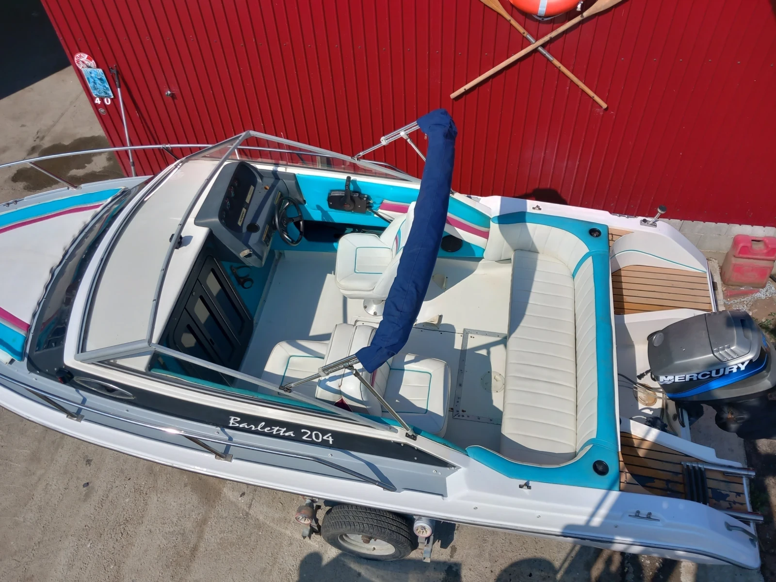 Моторна яхта Sunbird Barletta 204 - изображение 7