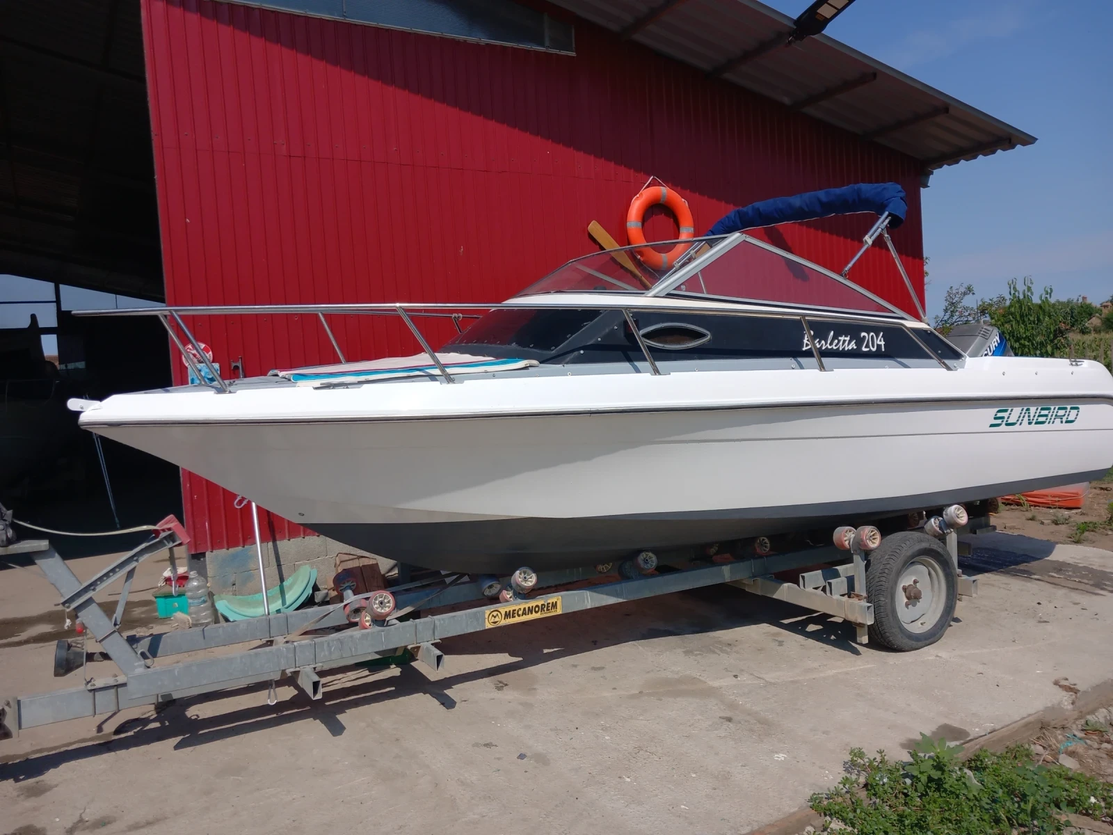 Моторна яхта Sunbird Barletta 204 - изображение 5