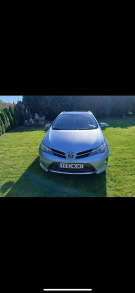 Toyota Auris, снимка 2