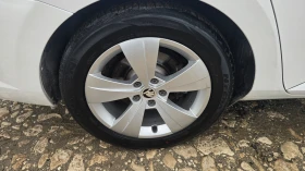 Skoda Superb 2.0TDI* LED DYNAMIC* DSG* КОЖА* KEYLESS , снимка 10