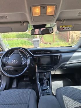 Toyota Corolla Executive Plus, снимка 6