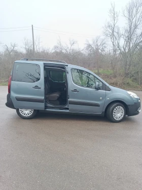 Peugeot Partner 1.6 eHDi панорама - 9999 лв. / 5112.41 € - 81517613 6