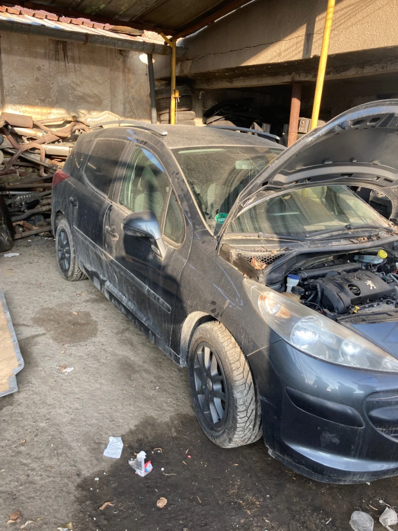 Peugeot 207 1.4VTI, снимка 3 - Автомобили и джипове - 39196051