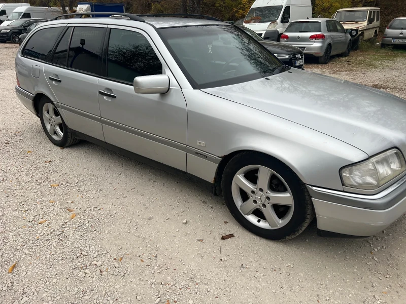 Mercedes-Benz C 250, снимка 4 - Автомобили и джипове - 48276809