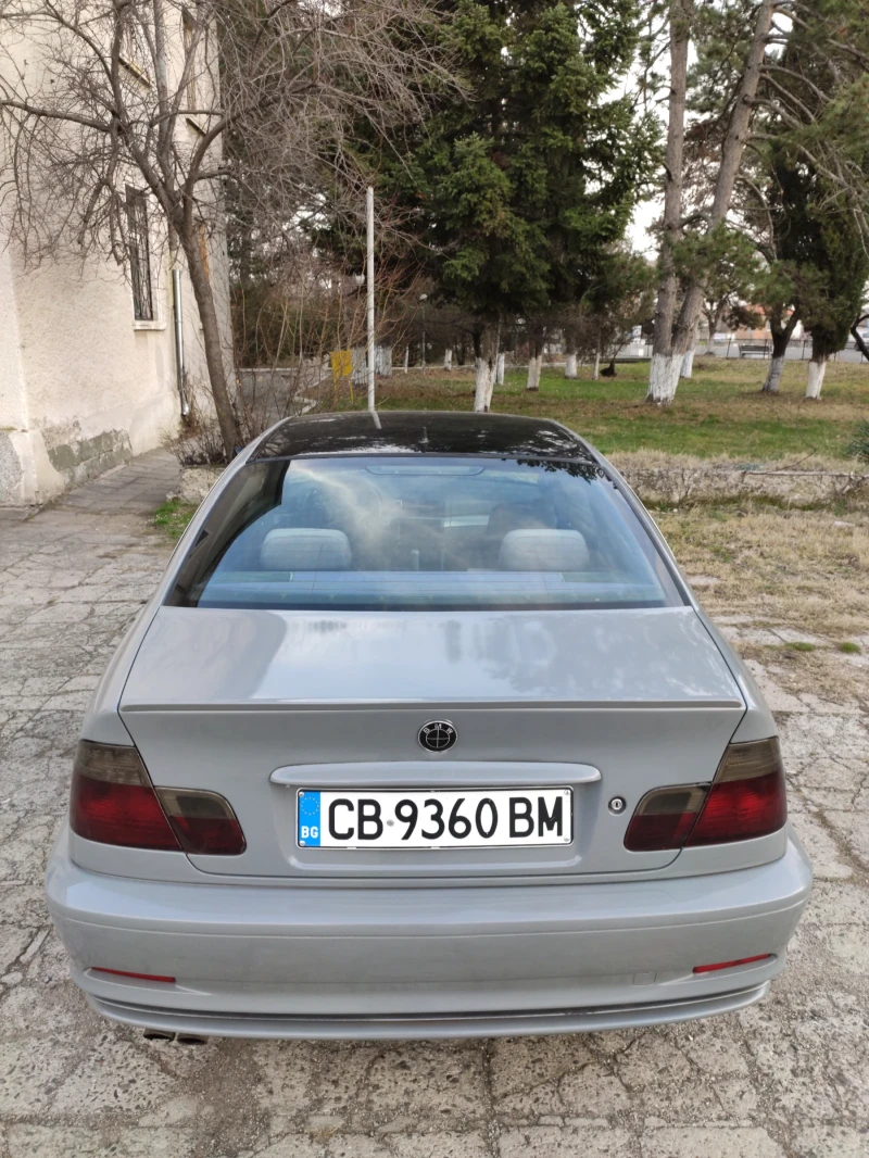 BMW 320 320ci, снимка 3 - Автомобили и джипове - 48623837