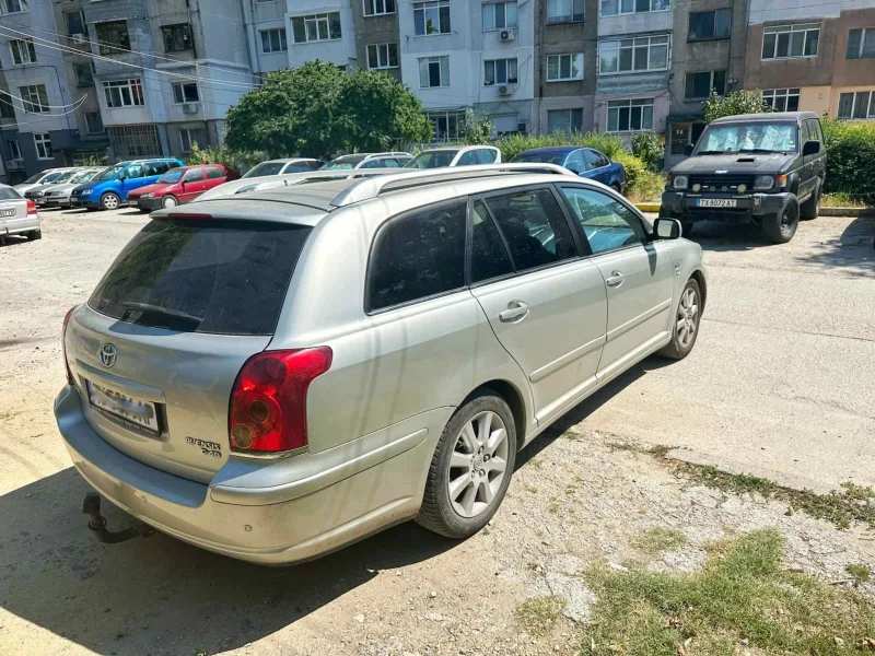 Toyota Avensis, снимка 2 - Автомобили и джипове - 48869889