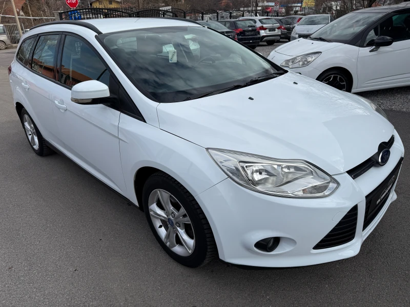 Ford Focus 1.6 I НОВ ВНОС, снимка 3 - Автомобили и джипове - 49326184