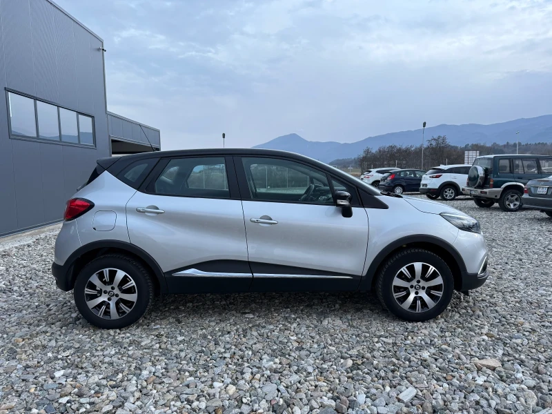 Renault Captur 1.5 DCI NAVI EURO6, снимка 6 - Автомобили и джипове - 49454135