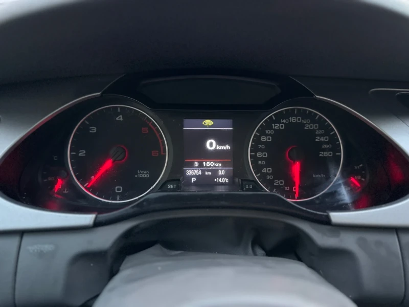 Audi A4, снимка 7 - Автомобили и джипове - 52383063