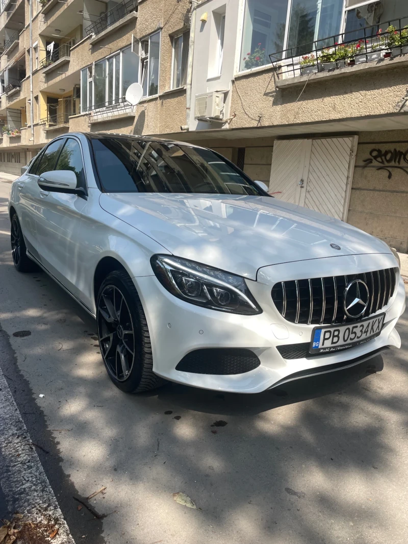 Mercedes-Benz C 300 C300 4MATIC, снимка 2 - Автомобили и джипове - 52059381