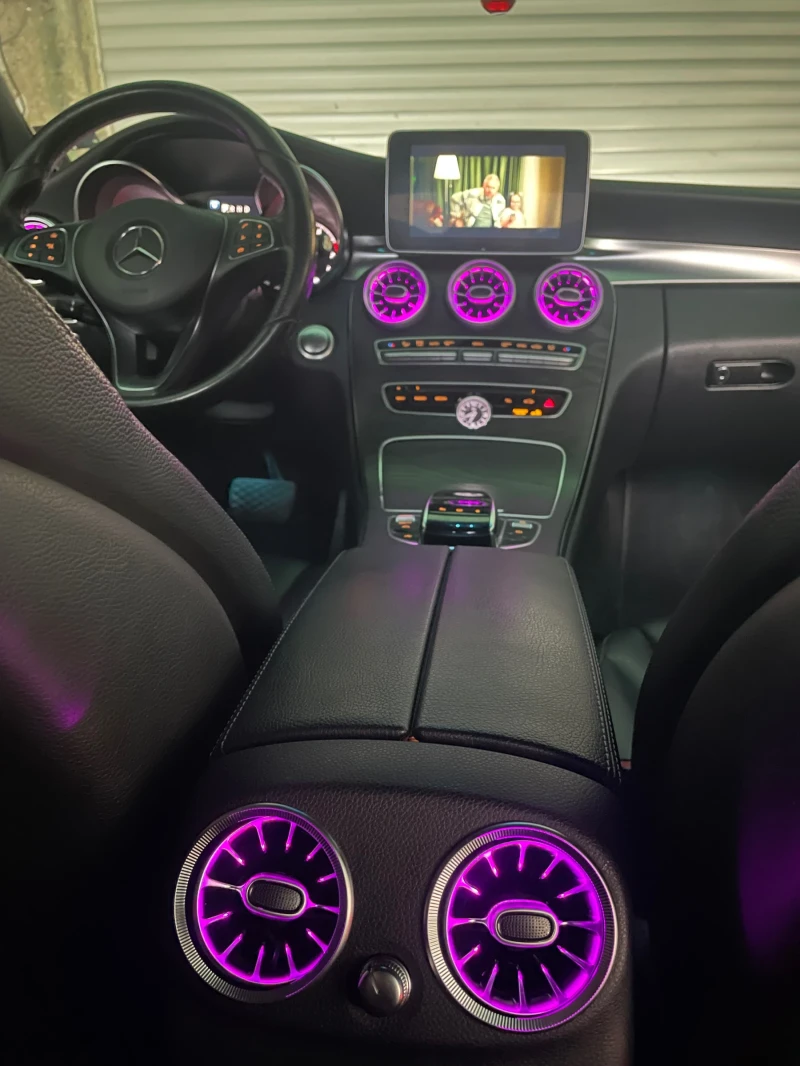 Mercedes-Benz C 300 C300 4MATIC, снимка 6 - Автомобили и джипове - 52059381