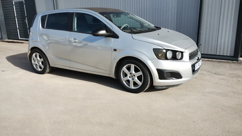Chevrolet Aveo 1.2 eco tech , снимка 7 - Автомобили и джипове - 52739399