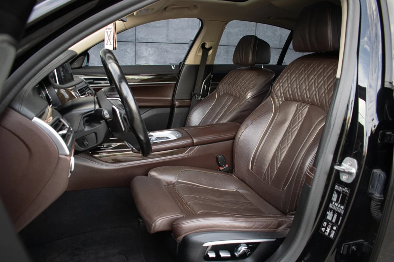 BMW 730 3.0D, снимка 6 - Автомобили и джипове - 52341892