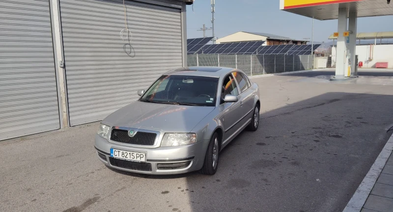 Skoda Superb 2.5TDI, снимка 8 - Автомобили и джипове - 52250927