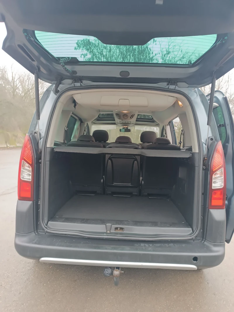Peugeot Partner 1.6 eHDi панорама, снимка 7 - Автомобили и джипове - 52866182