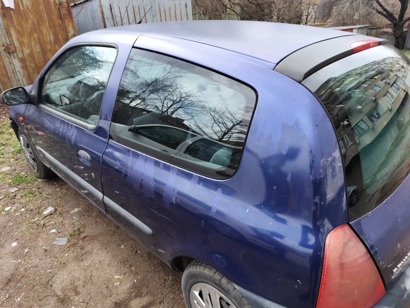 Renault Clio, снимка 4 - Автомобили и джипове - 53585841