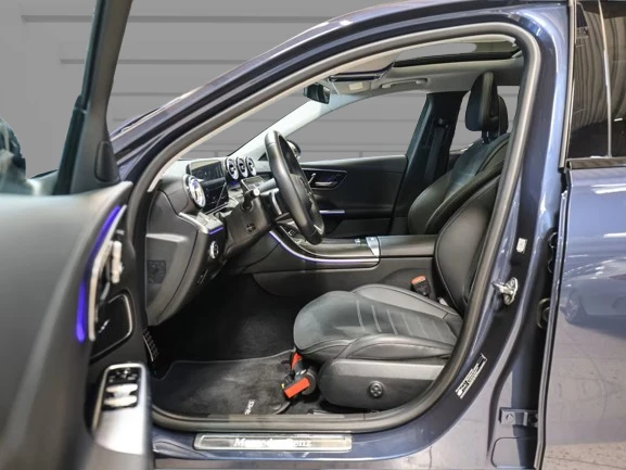Mercedes-Benz C 300 de = AMG Line = Advanced Plus Гаранция - изображение 4