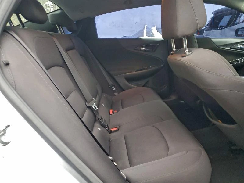 Chevrolet Malibu 1.5L 4 Front-wheel Drive | Mobile.bg � ����������� 12