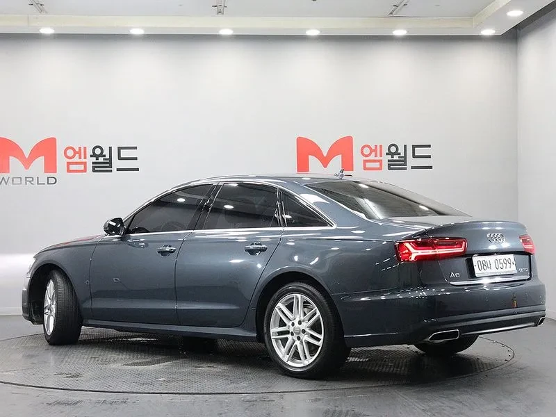 Audi A6 35 Tdi C7 14, снимка 4 - Автомобили и джипове - 55220038