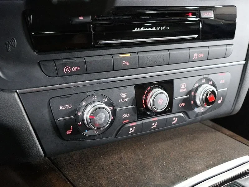 Audi A6 35 Tdi C7 14, снимка 11 - Автомобили и джипове - 55220038