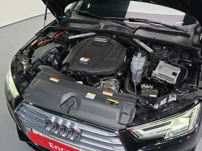 Audi A4 40 Tfsi Premium, снимка 6 - Автомобили и джипове - 55703319