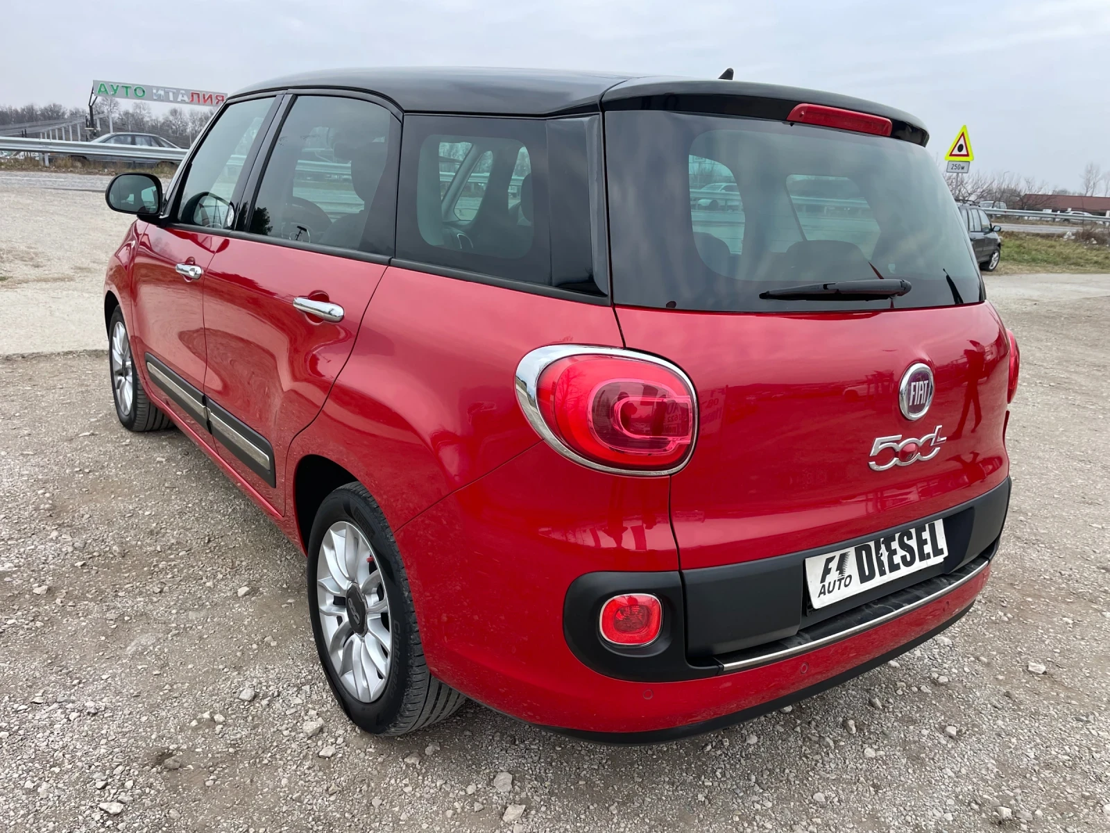 Fiat 500L 1.6M-jET-LIVING-7m-MAXI-ITALIA | Mobile.bg — изображение 12