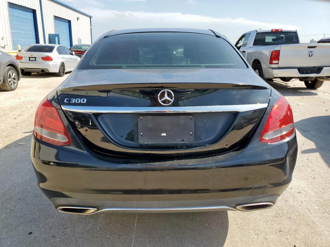 Mercedes-Benz C 300  - изображение 5