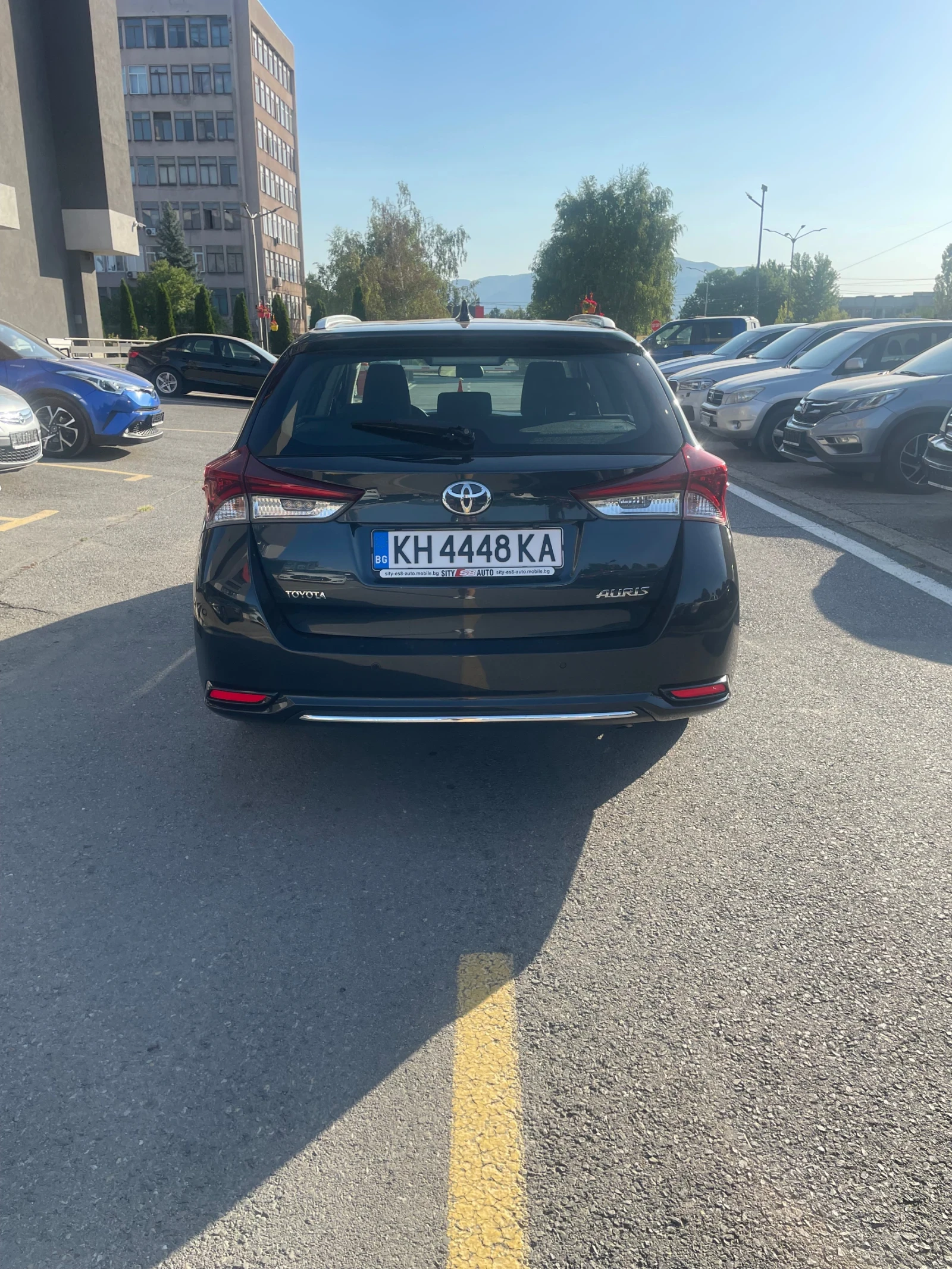 Toyota Auris  - изображение 3