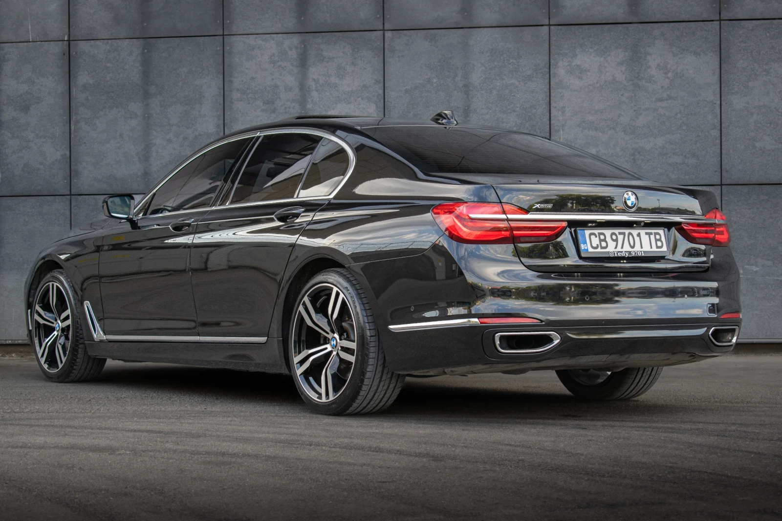 BMW 730 3.0D - изображение 4