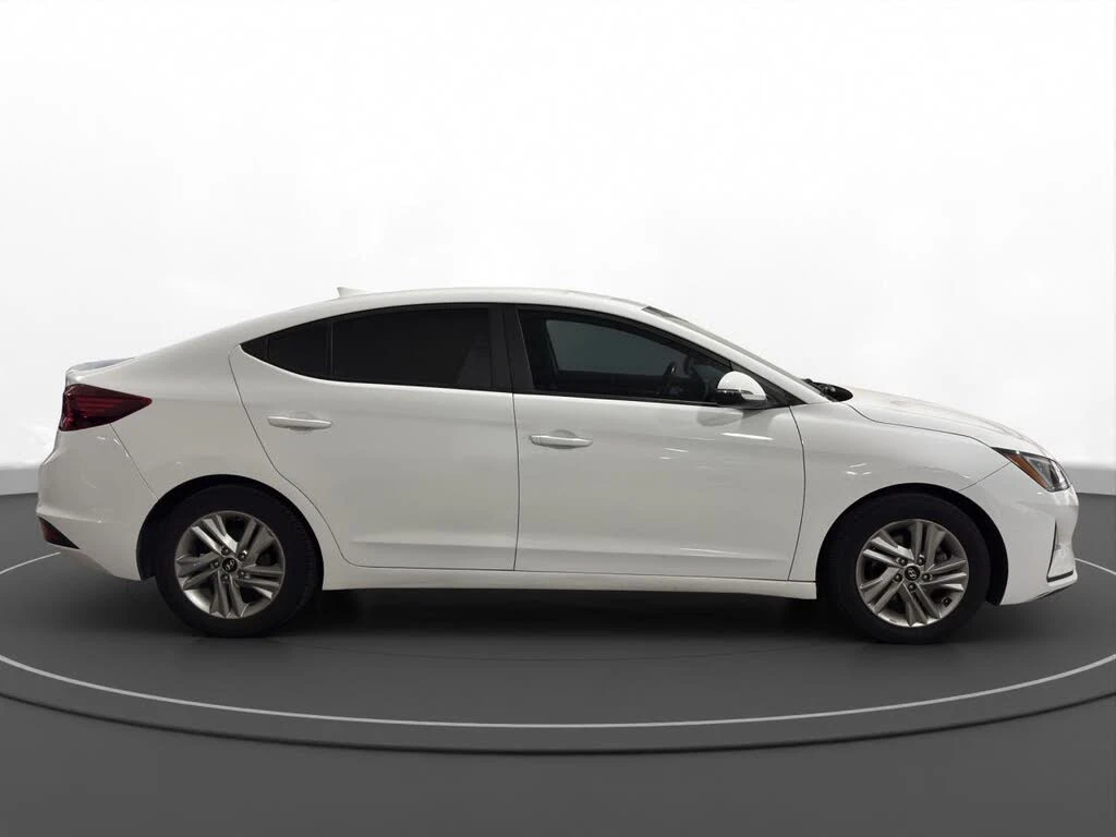Hyundai Elantra * Preffered* АвтоКредит (ЦЕНА ДО БГ) - изображение 7