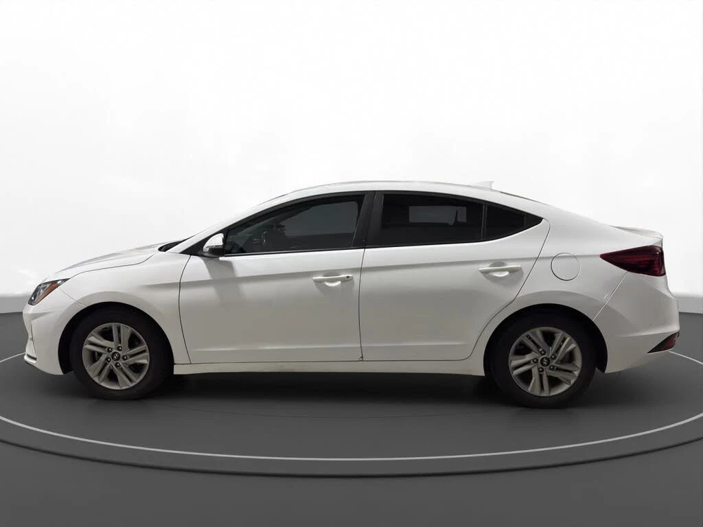 Hyundai Elantra * Preffered* АвтоКредит (ЦЕНА ДО БГ) - изображение 4