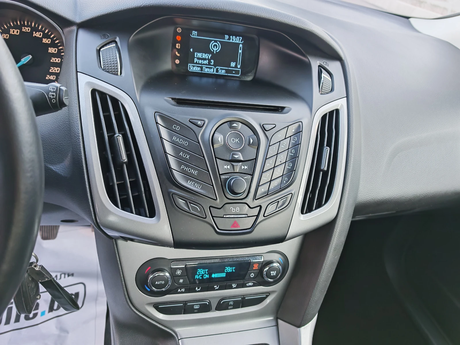 Ford Focus 1.0 BENZIN | Mobile.bg � ����������� 13