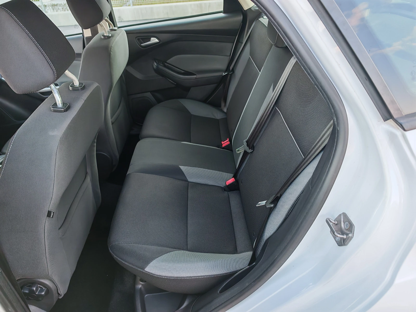 Ford Focus 1.0 BENZIN | Mobile.bg � ����������� 16