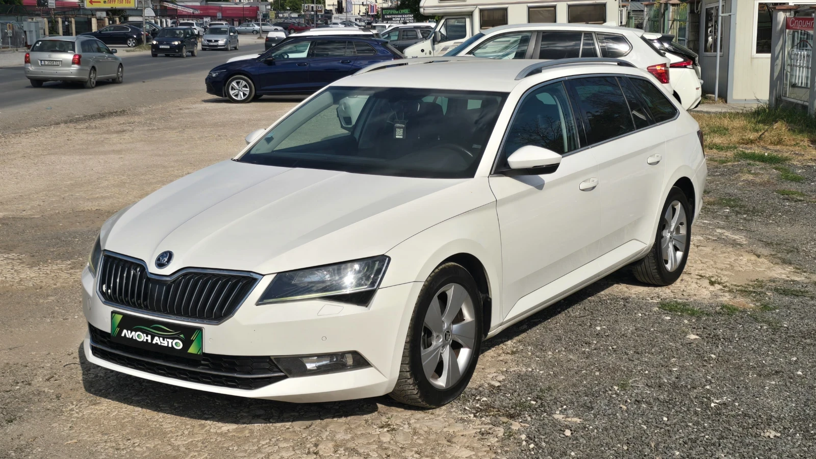 Skoda Superb 2.0TDI* LED Cristal* DSG6* КОЖА* KEYLESS* MEMO , снимка 3 - Автомобили и джипове - 54070244
