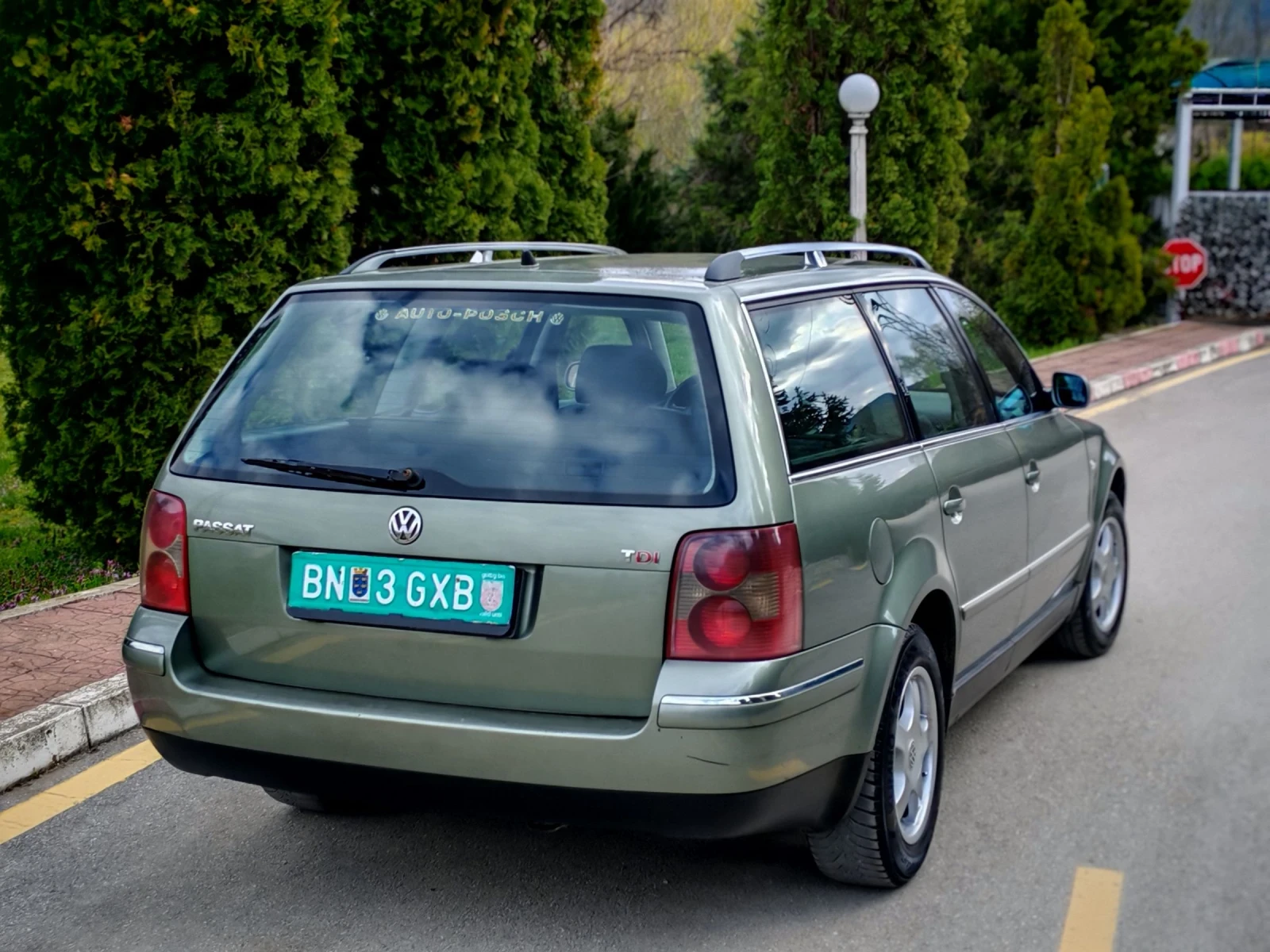 VW Passat 1.9TDI(131)* HIGHLINE* НОВ ВНОС* , снимка 6 - Автомобили и джипове - 54149681