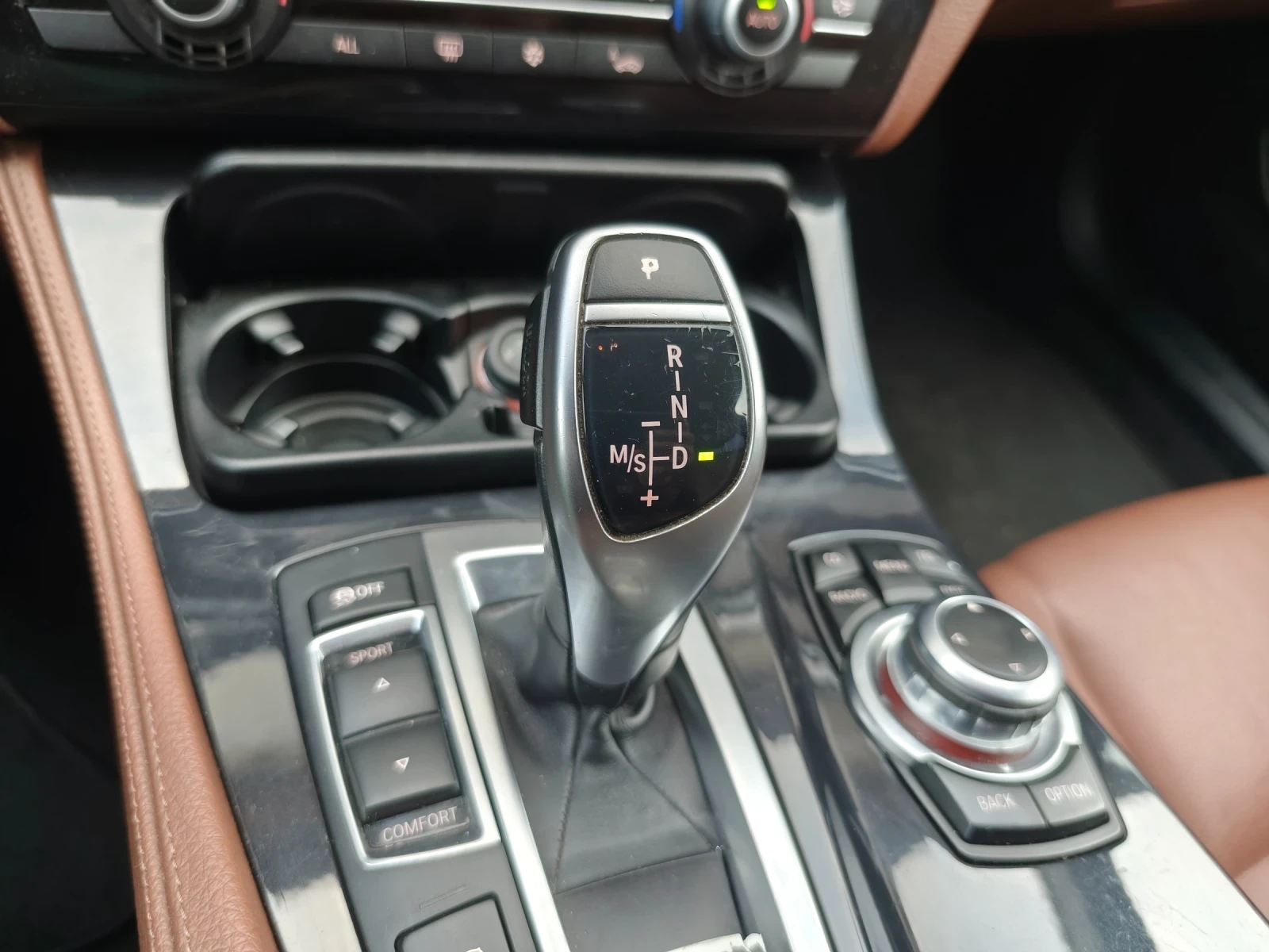 BMW 525, снимка 6 - Автомобили и джипове - 54383553