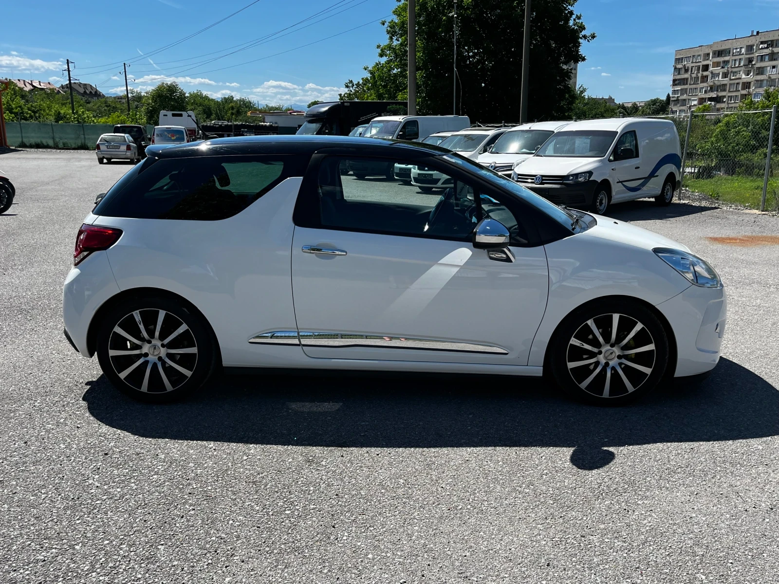 Citroen DS3 1.6 HDI Exclusive, снимка 6 - Автомобили и джипове - 54712044
