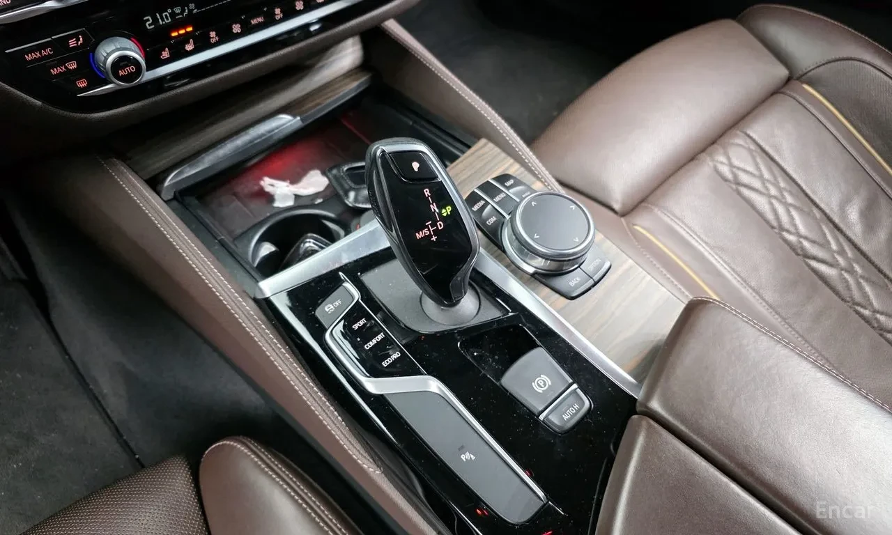 BMW 530 XDRIVE, снимка 6 - Автомобили и джипове - 54751298