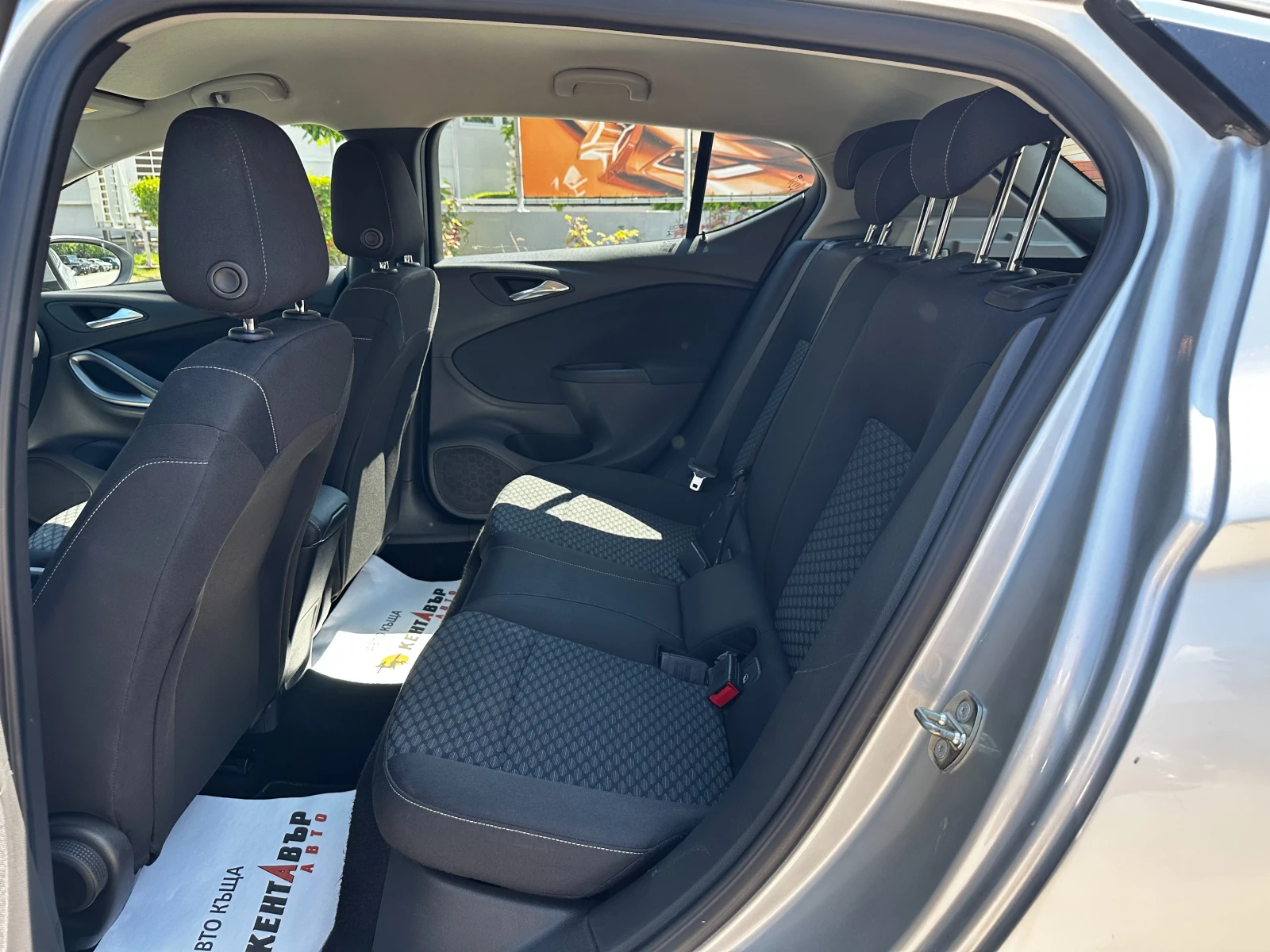 Opel Astra 1.0i 105 к.с./ГАРАНЦИЯ , снимка 10 - Автомобили и джипове - 54976923