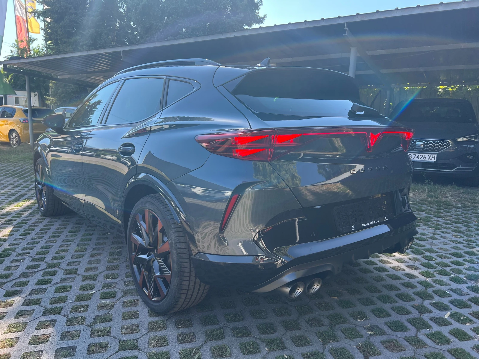 Cupra Formentor 2.0 TSI 333 к.с VZ/Akrapovic/Matrix LED, снимка 4 - Автомобили и джипове - 55529749
