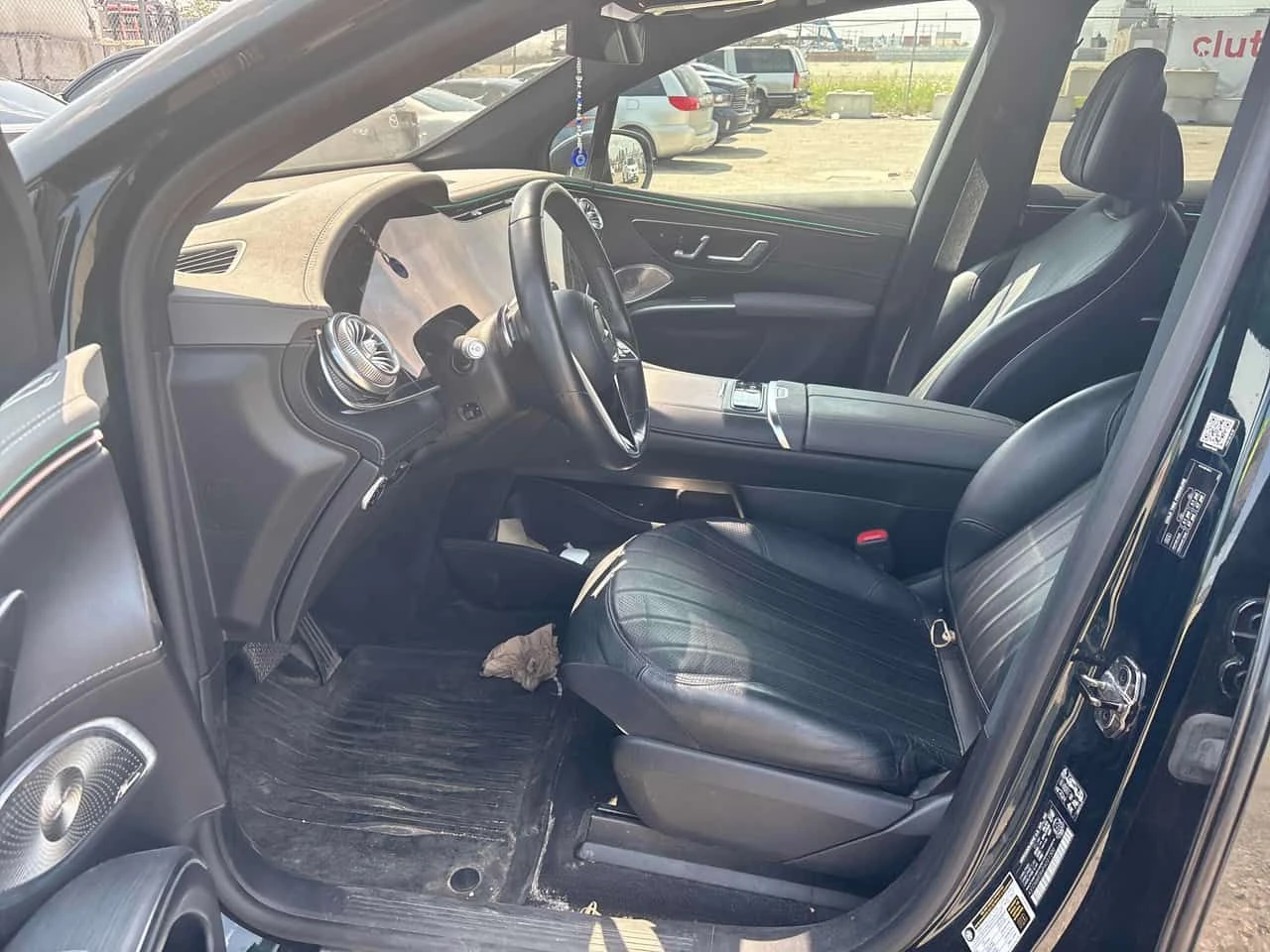 Mercedes-Benz EQS 580 4MATIC / 360 / DIS / BURMESTER / CARFAX, снимка 5 - Автомобили и джипове - 55632527