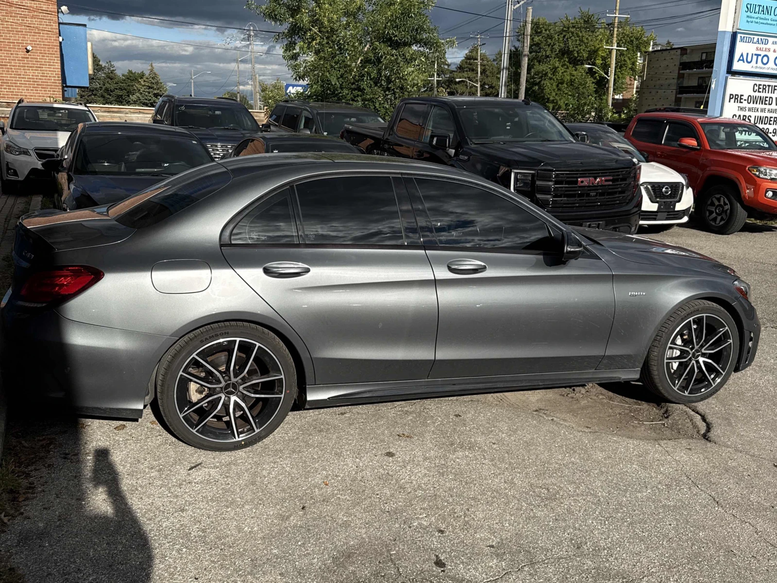 Mercedes-Benz C 43 AMG / 360 / Distronic / Burmester / Carfax / Автокреди, снимка 3 - Автомобили и джипове - 55993245