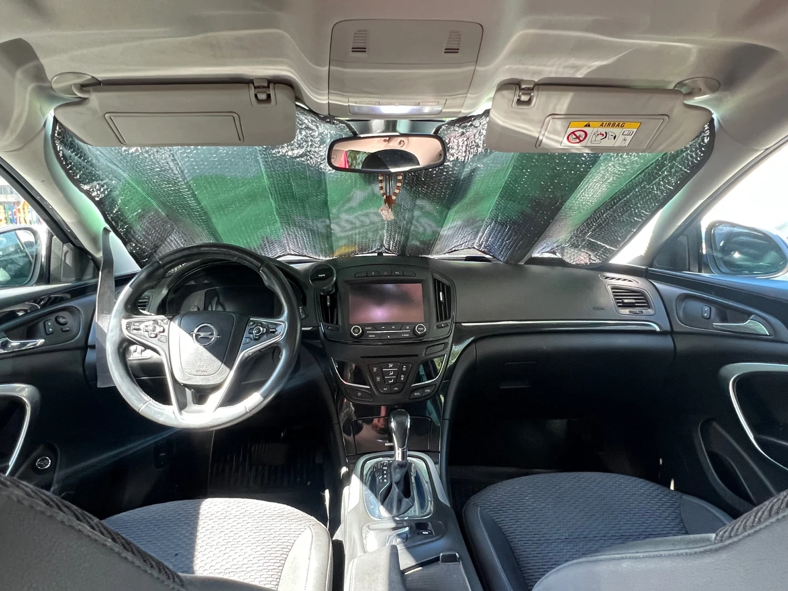 Opel Insignia, снимка 12 - Автомобили и джипове - 56002274