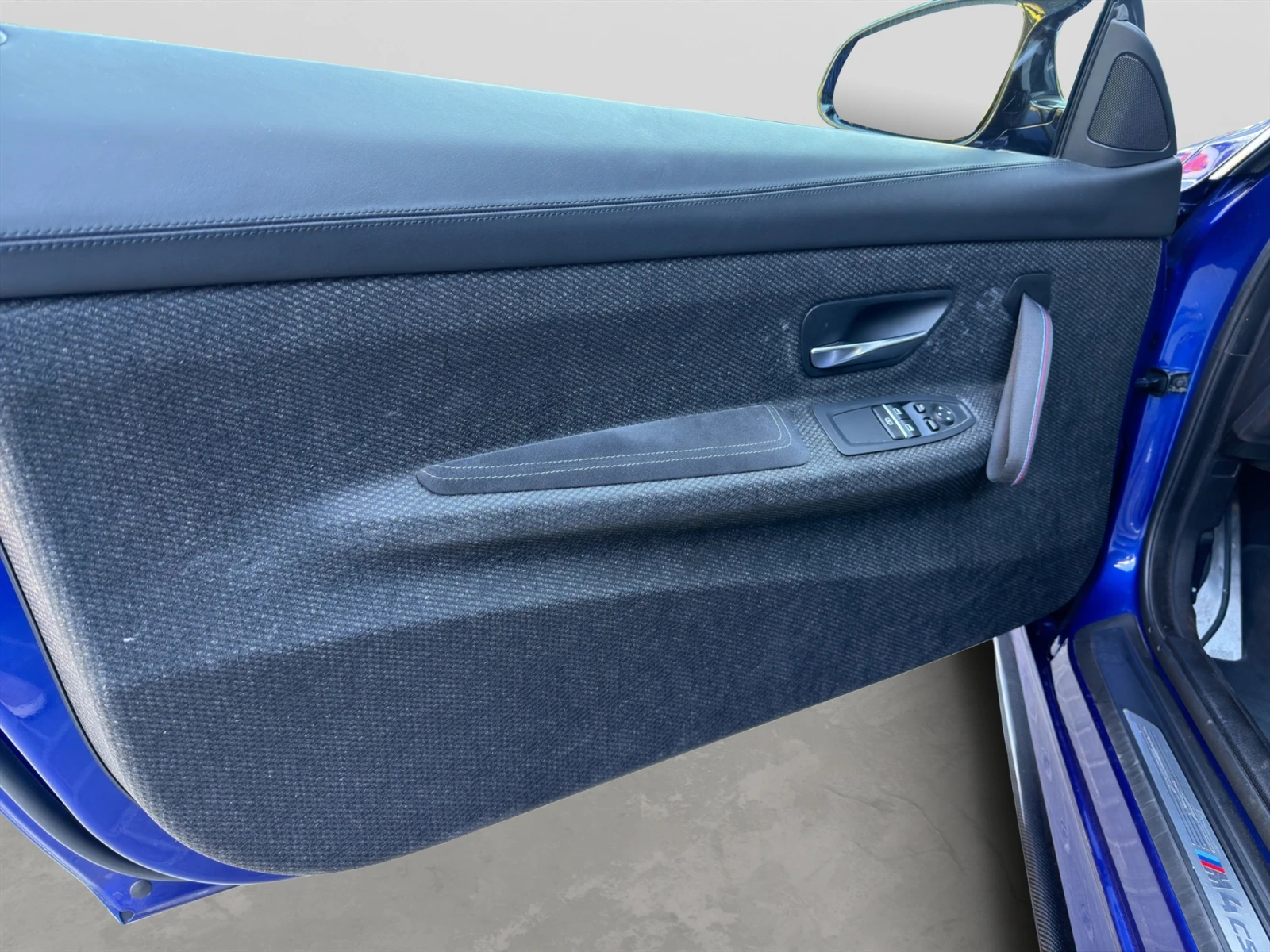 BMW M4 CS Купе, снимка 10 - Автомобили и джипове - 56008441