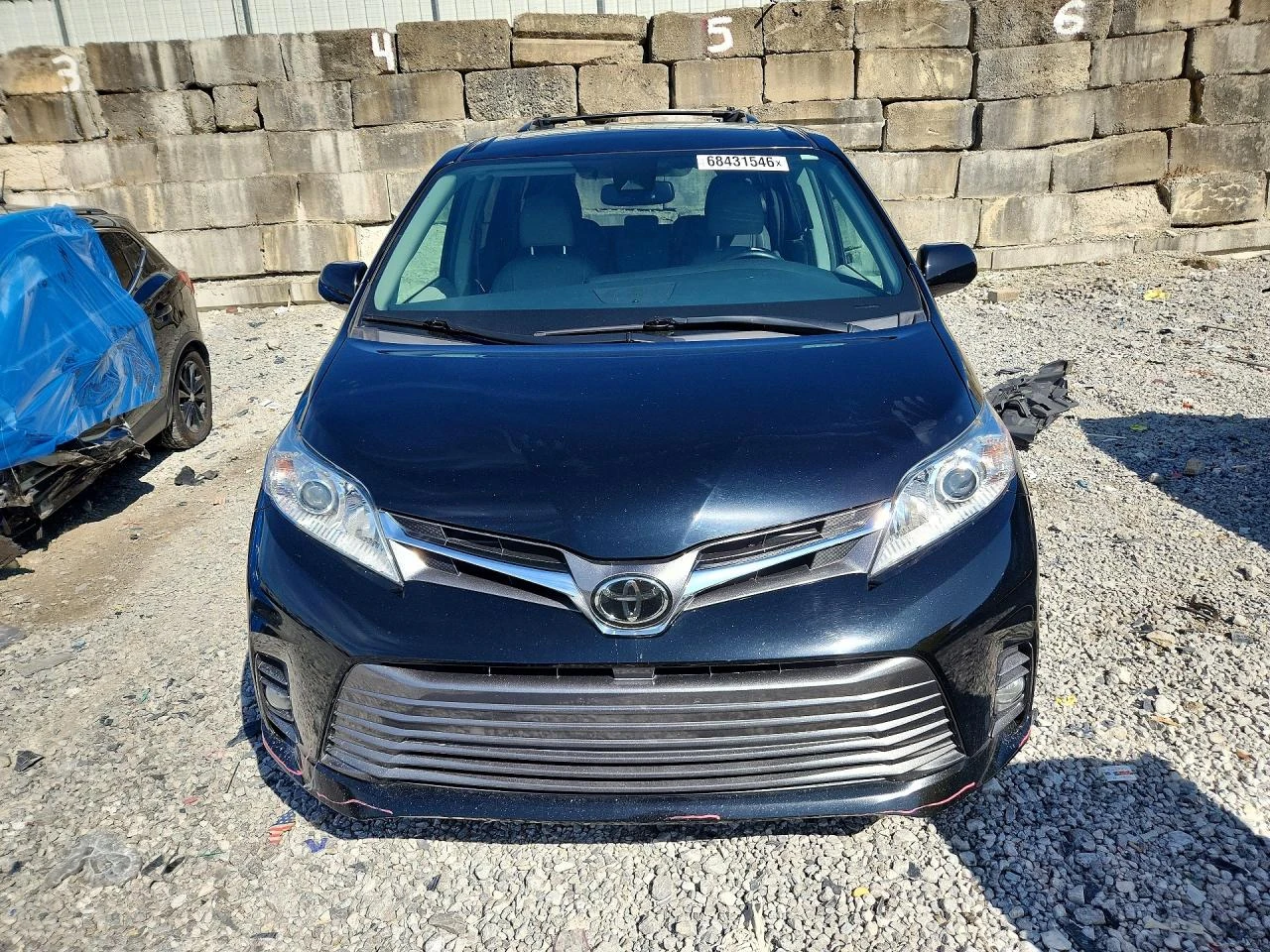 Toyota Sienna 3.5l Xle 8-Passenger, снимка 5 - Автомобили и джипове - 56151949