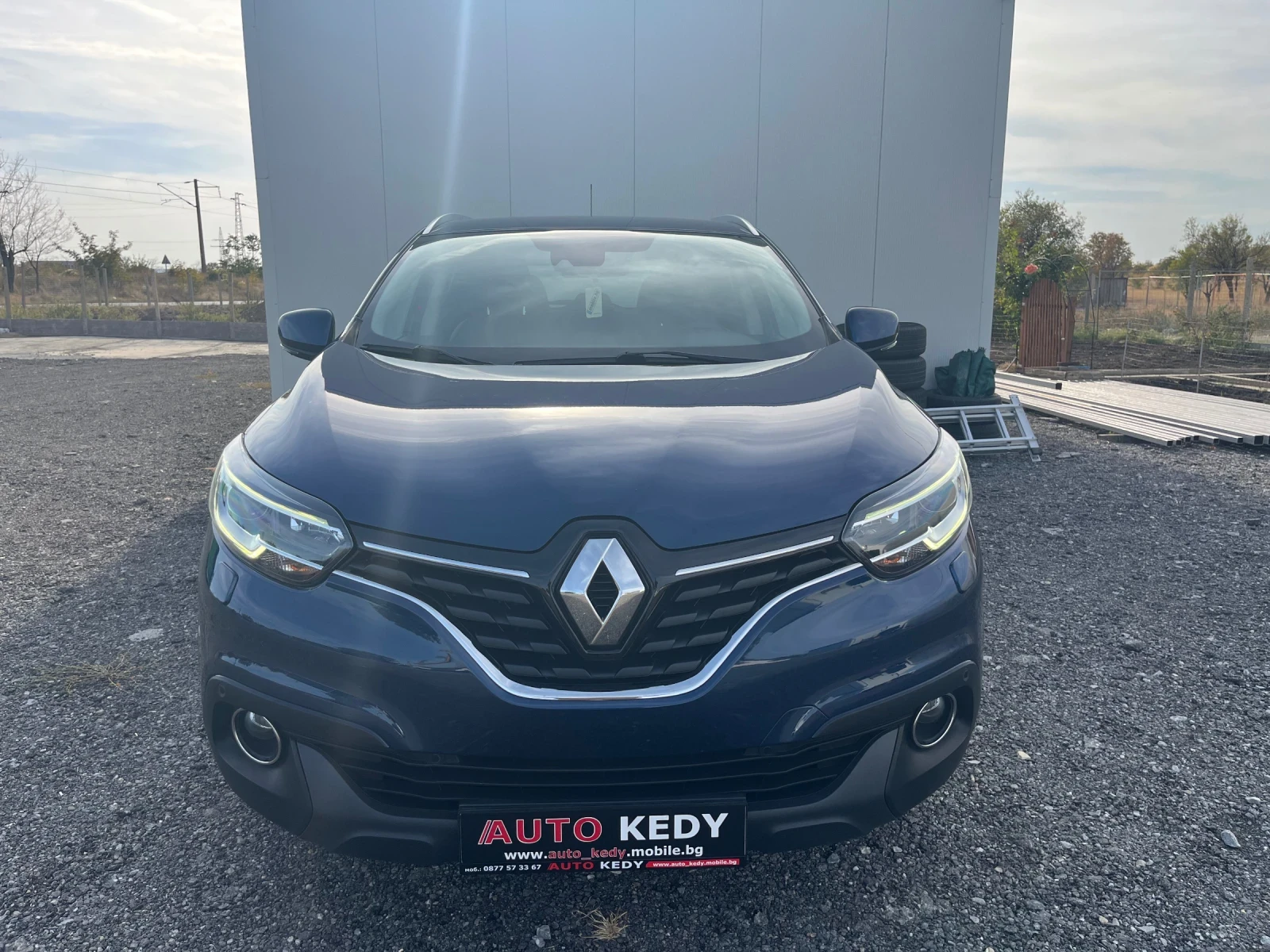 Renault Kangoo 1.2 TCe Intens , снимка 2 - Автомобили и джипове - 56431909