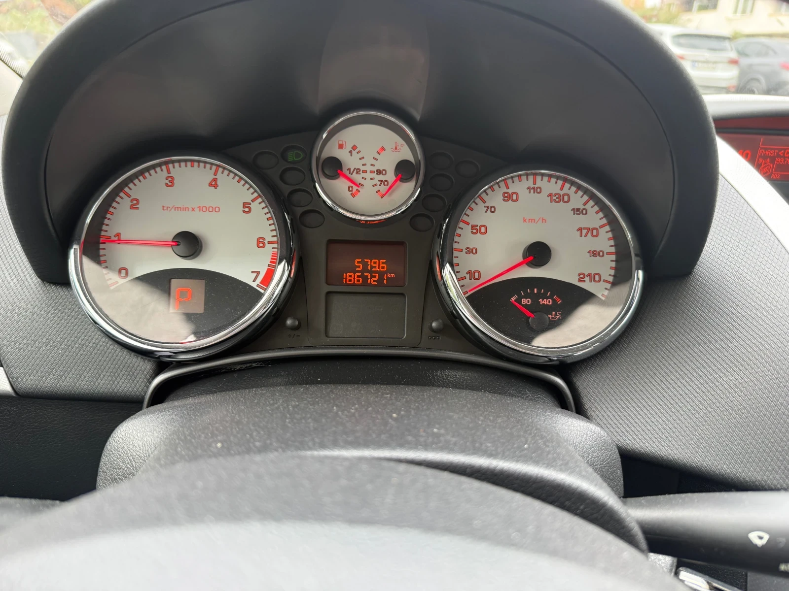 Peugeot 207, снимка 6 - Автомобили и джипове - 56713543