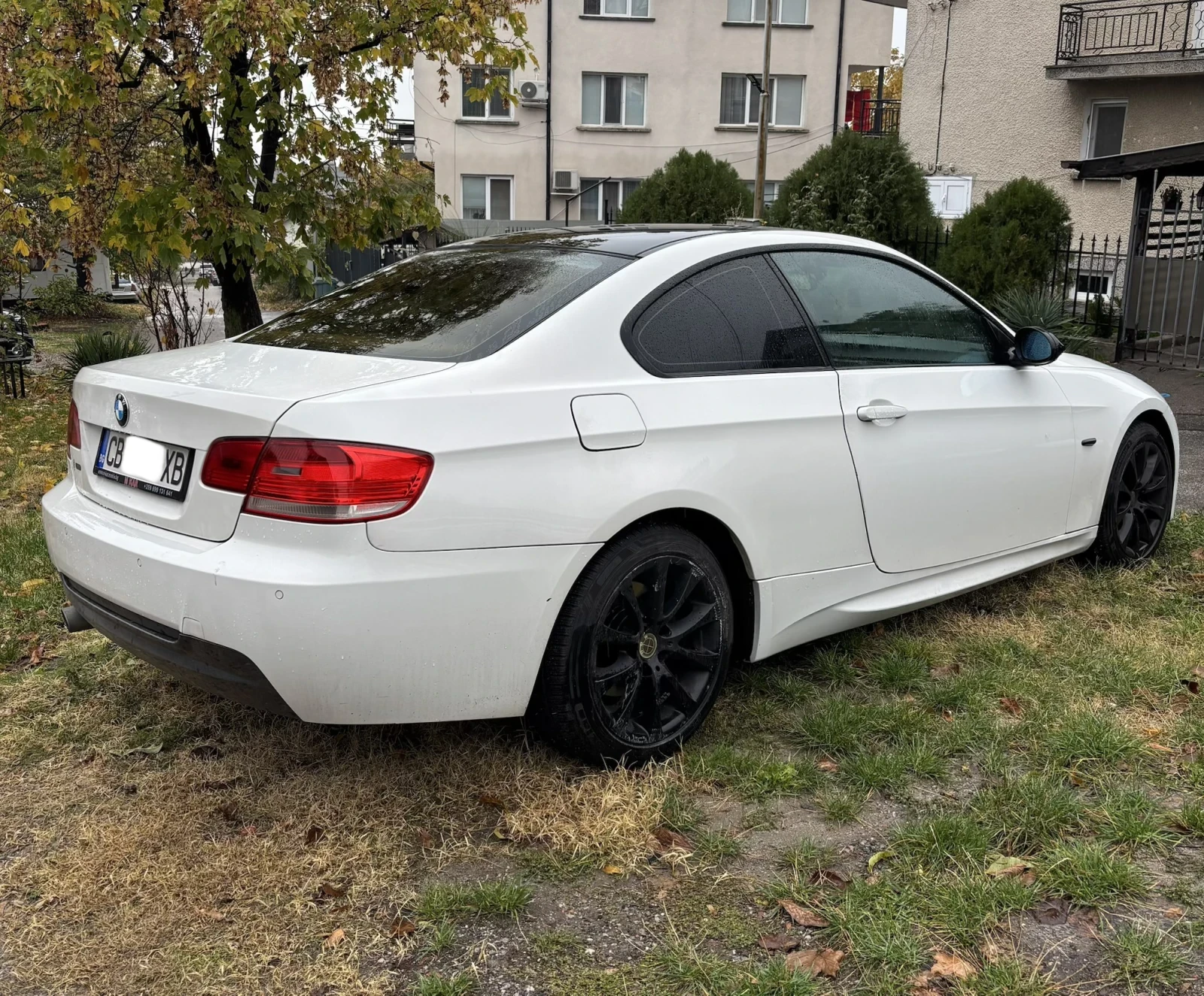 BMW 320 Automatic, снимка 5 - Автомобили и джипове - 56744691